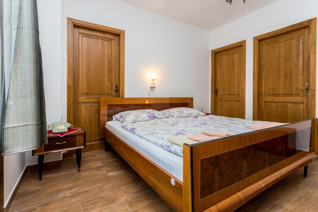 Country Villa St Anton Malinska Exterior foto
